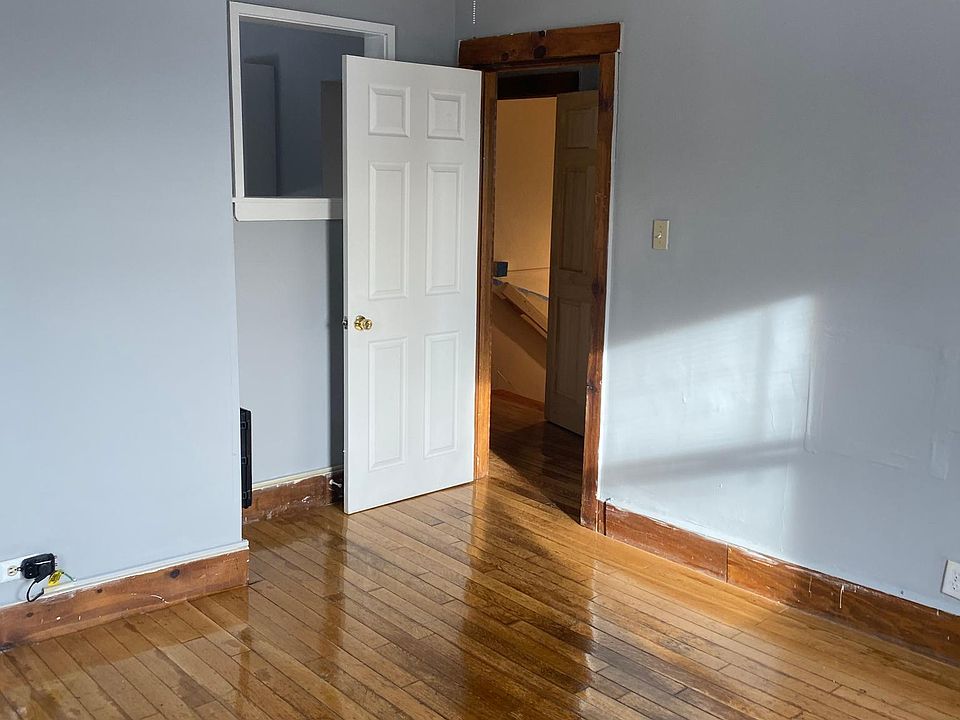 2BR Apartment at 135 Green St