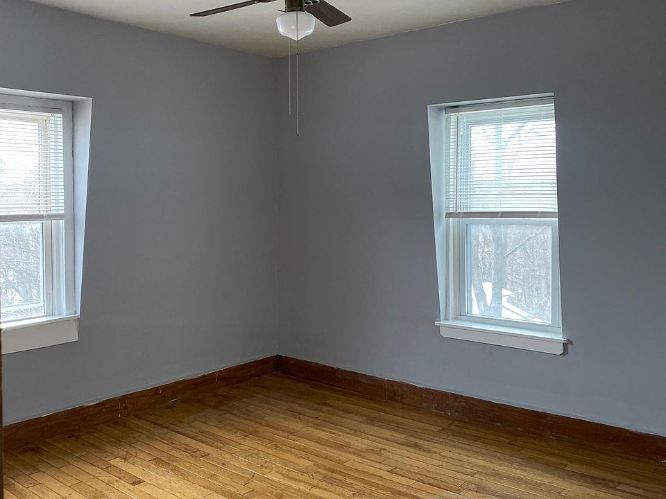 2BR Apartment at 135 Green St