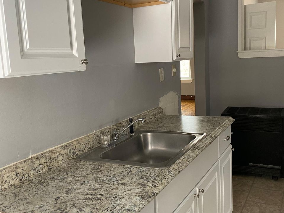 2BR Apartment at 135 Green St