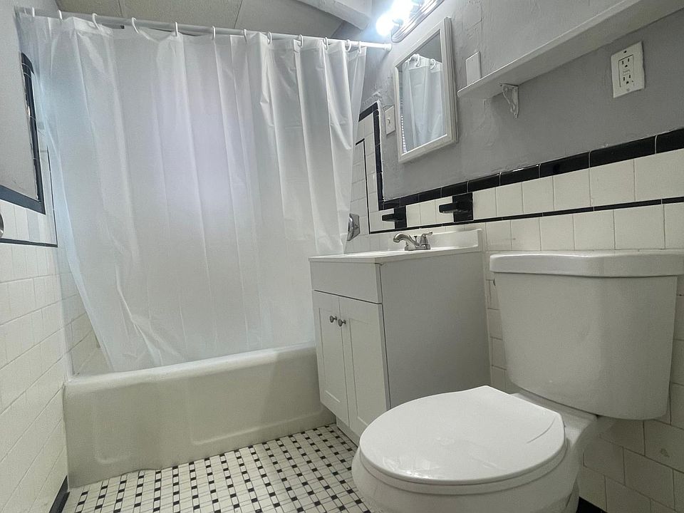 1BR Apartment at 57 Chatham St #6