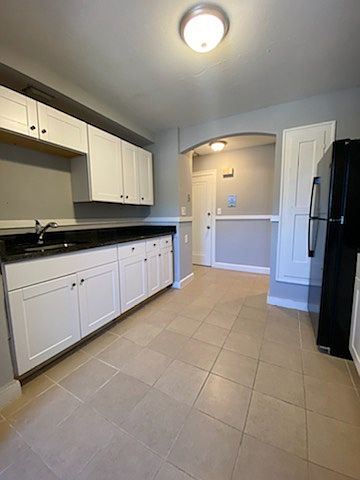 1BR Apartment at 58 Chatham St APT 3