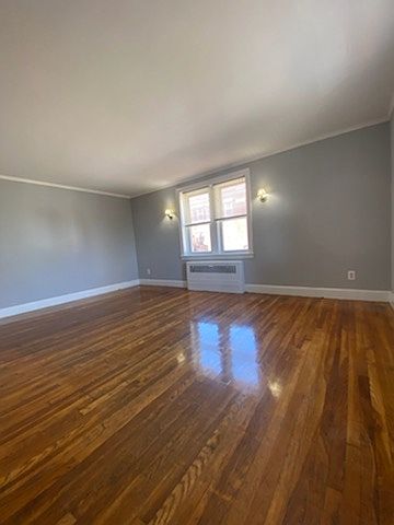 1BR Apartment at 58 Chatham St APT 3
