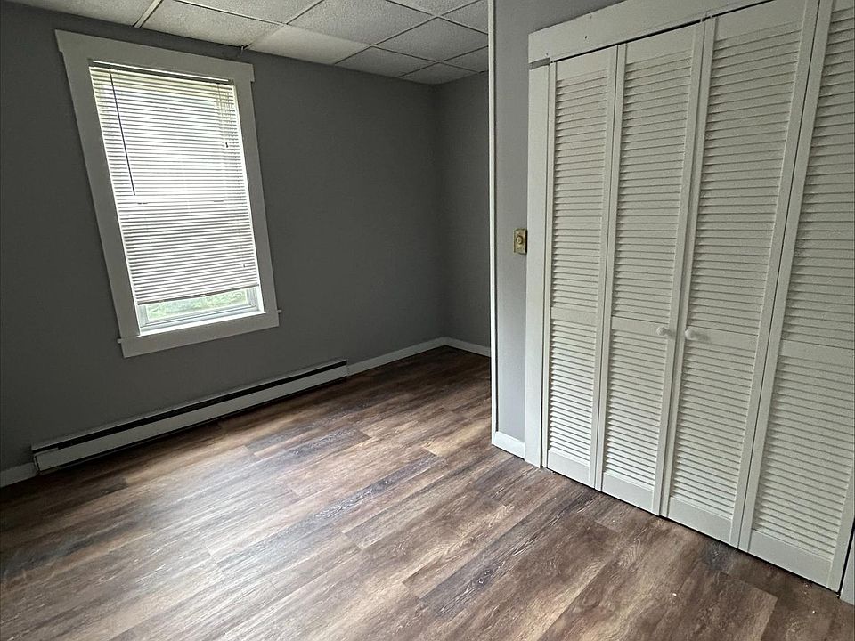 2BR Apartment at 6 Hobson Ave #2