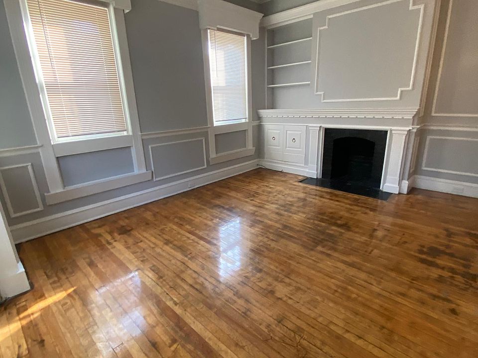 1BR Apartment at 72 West St #1