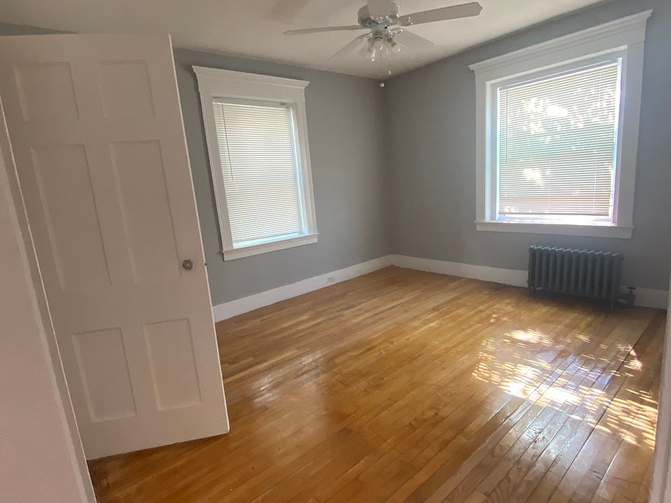 1BR Apartment at 27 West St #2