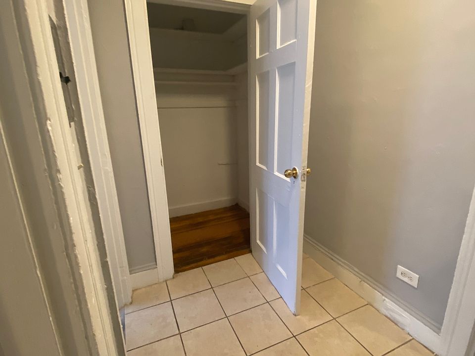 1BR Apartment at 27 West St #2