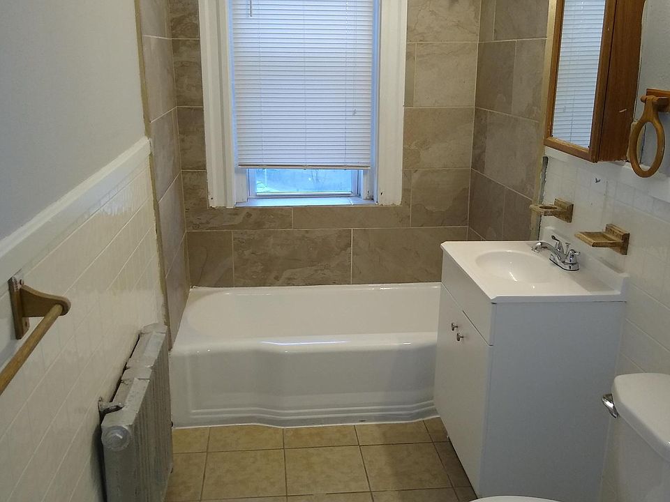 2BR Apartment at 15 Irving St APT 10C