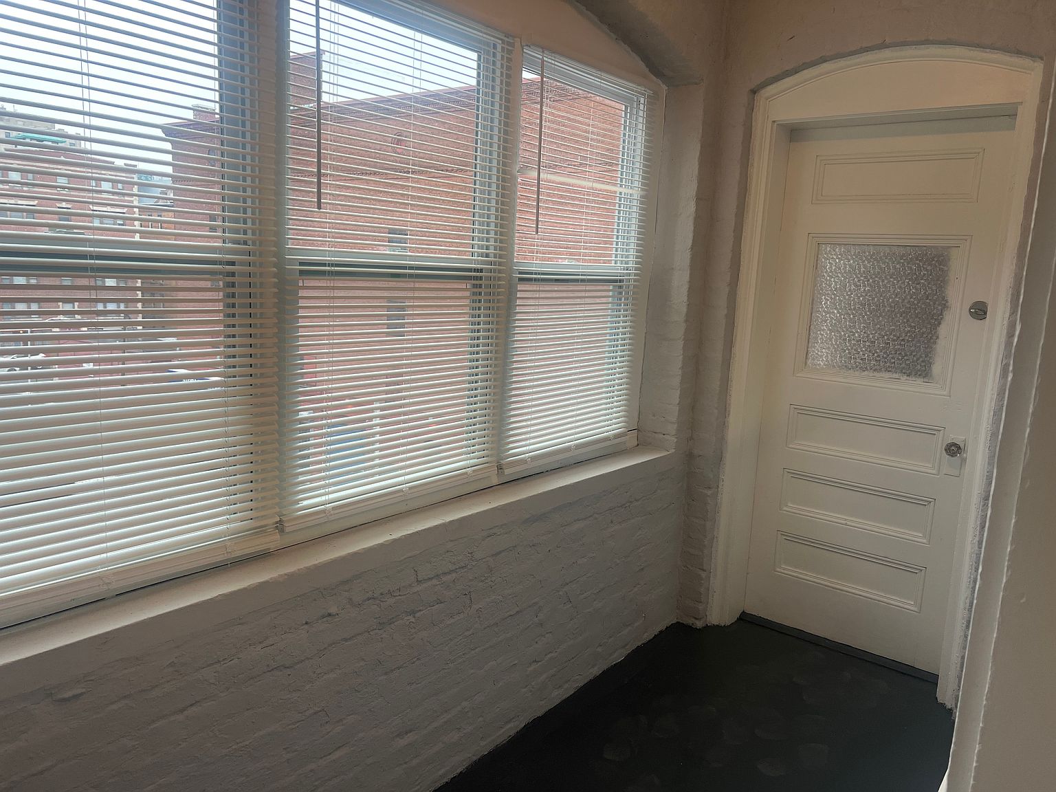 3BR Apartment at 15 Irving St APT 3L