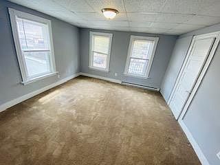 3BR Apartment at 320 Pleasant St #6
