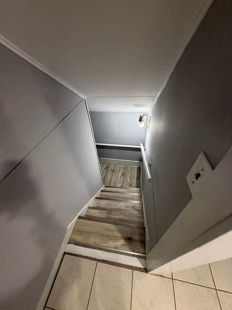 1BR Apartment at 143 Pleasant St #3