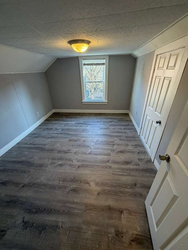 1BR Apartment at 143 Pleasant St #3