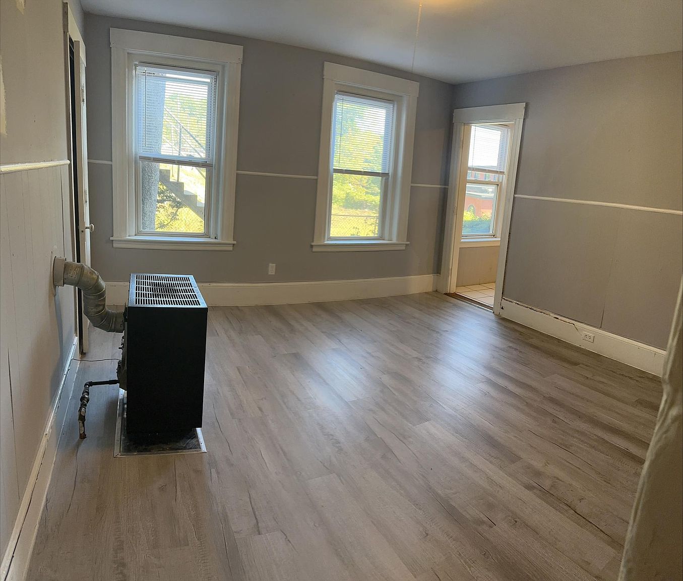 2BR Apartment at 15 West St #3.5