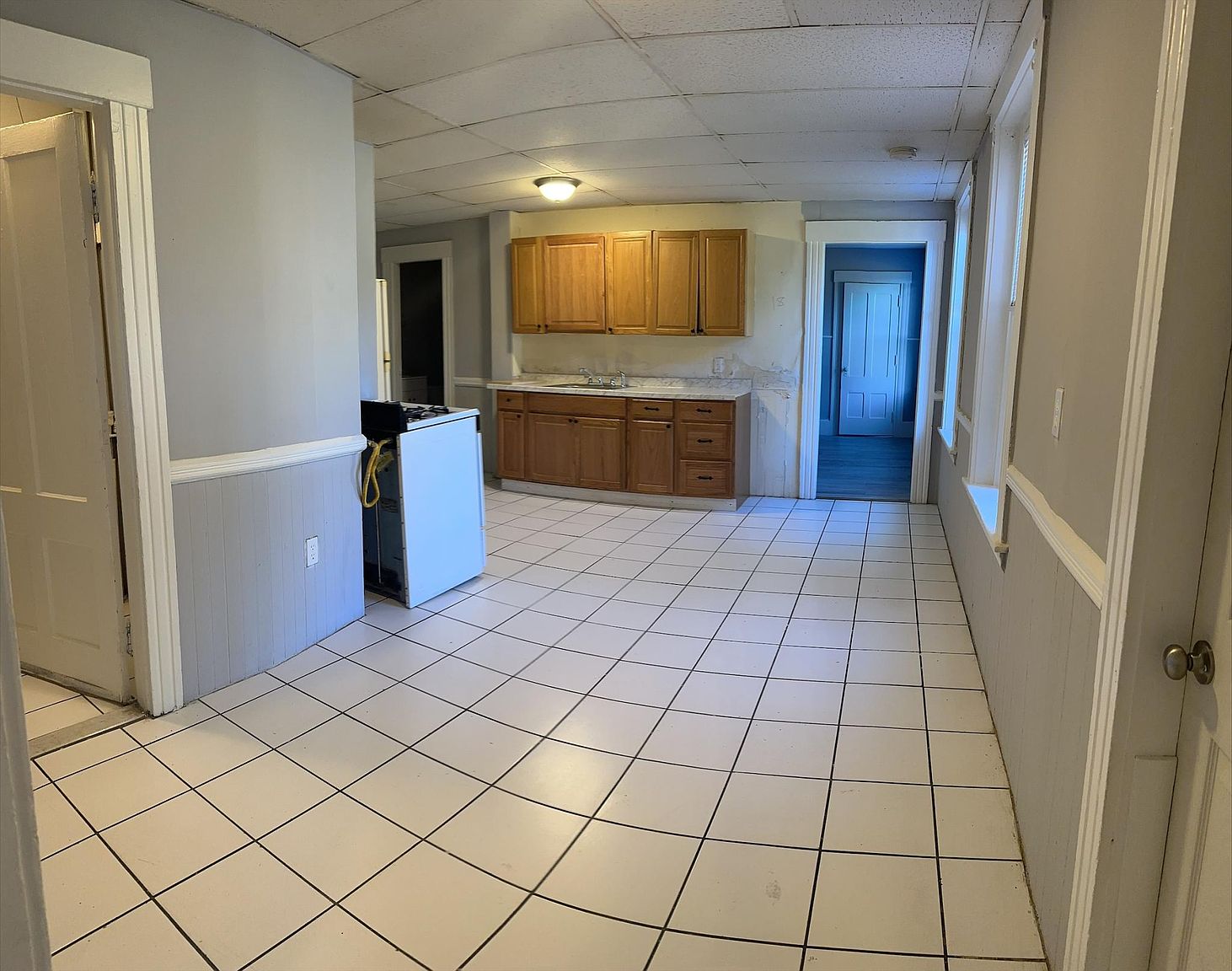 2BR Apartment at 15 West St #3.5